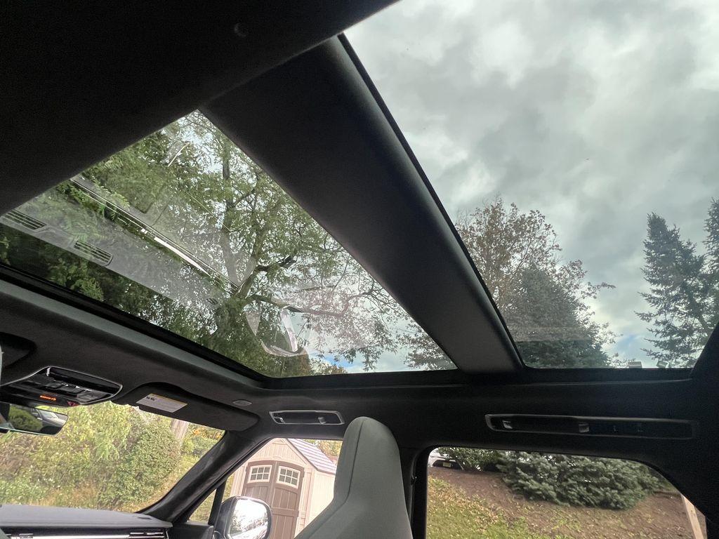 used 2025 Land Rover Range Rover Sport car, priced at $159,900