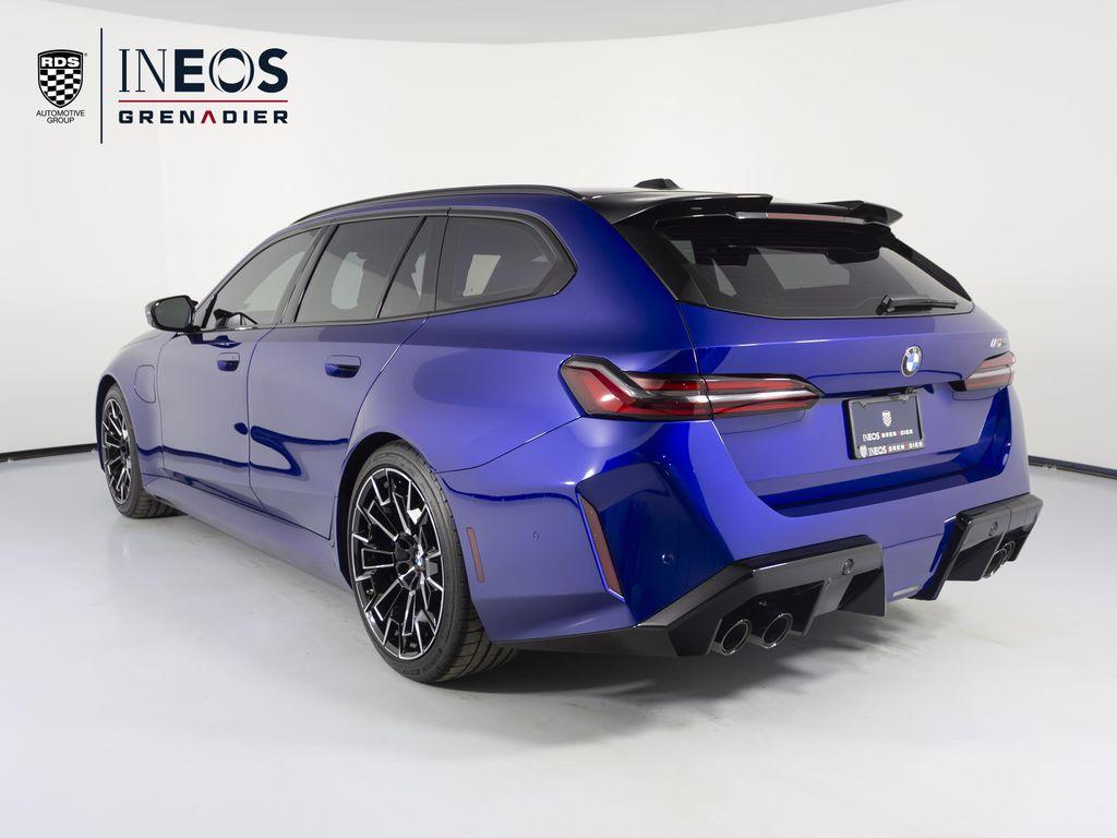 used 2025 BMW M5 car, priced at $138,896