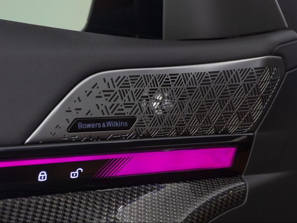 used 2025 BMW M5 car, priced at $138,896