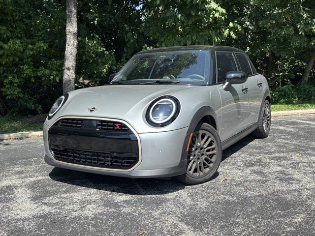 used 2025 MINI Hardtop car, priced at $33,495