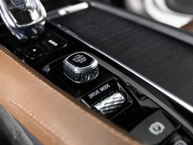 used 2021 Volvo XC90 Recharge Plug-In Hybrid car, priced at $40,990