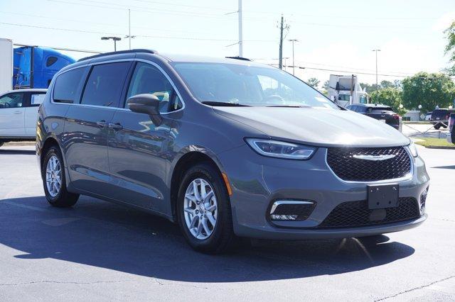used 2022 Chrysler Pacifica car, priced at $22,981