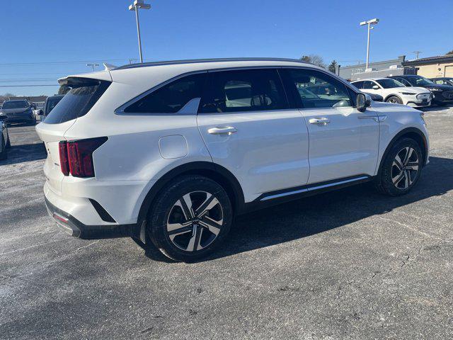 used 2022 Kia Sorento Plug-In Hybrid car, priced at $27,400