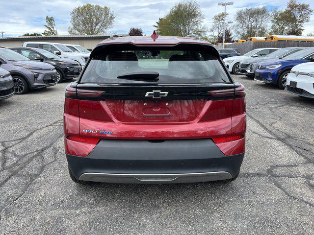 used 2022 Chevrolet Bolt EUV car, priced at $23,300