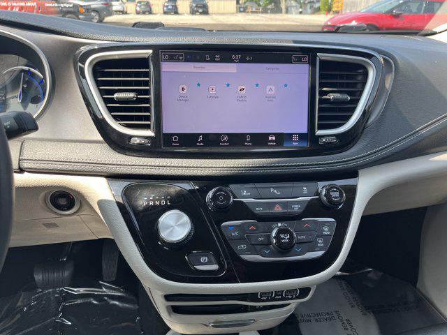 used 2022 Chrysler Pacifica Hybrid car, priced at $20,500