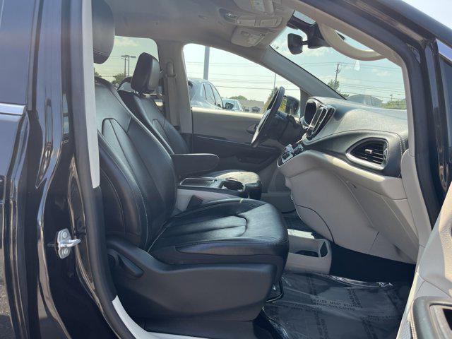 used 2022 Chrysler Pacifica Hybrid car, priced at $20,500
