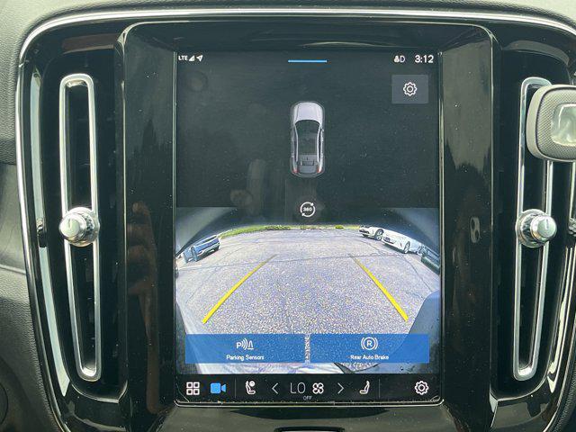 used 2022 Volvo C40 Recharge Pure Electric car, priced at $31,000
