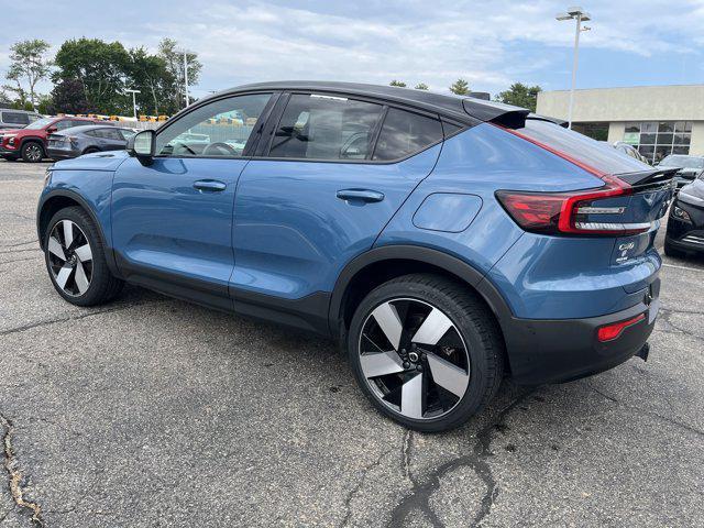 used 2022 Volvo C40 Recharge Pure Electric car, priced at $31,000
