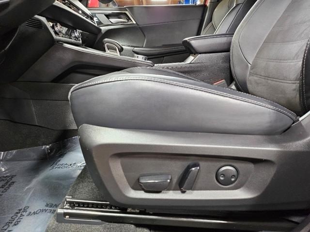 used 2023 Mitsubishi Outlander PHEV car, priced at $33,375