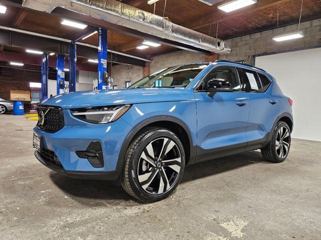 used 2023 Volvo XC40 car, priced at $39,364