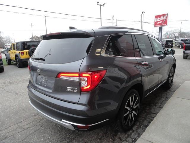 used 2022 Honda Pilot car, priced at $27,875