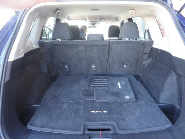 used 2022 Nissan Rogue car, priced at $16,875