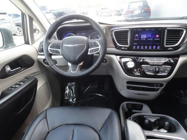 used 2017 Chrysler Pacifica car, priced at $11,455
