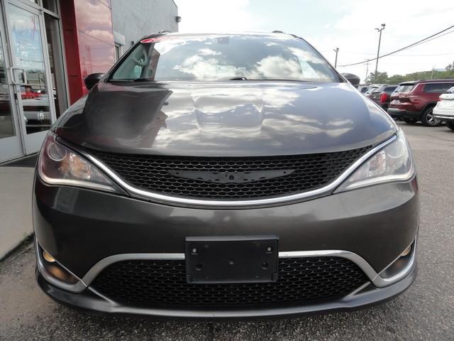 used 2017 Chrysler Pacifica car, priced at $11,455