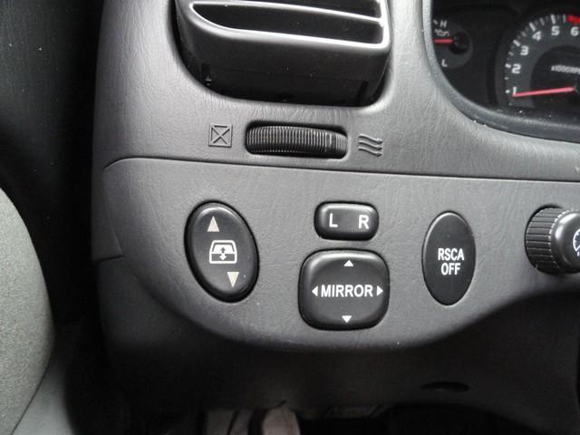 used 2006 Toyota Tundra car, priced at $10,875
