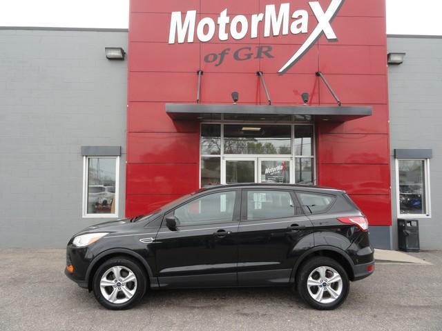 used 2013 Ford Escape car, priced at $7,855