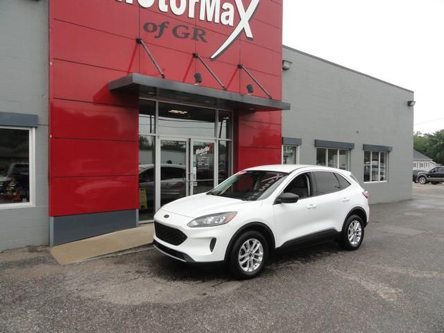 used 2022 Ford Escape car, priced at $15,875