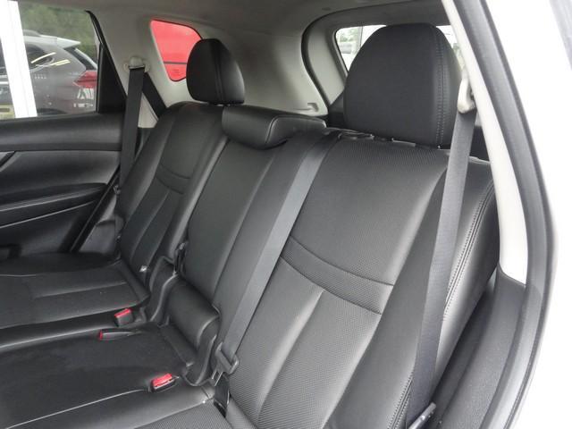 used 2015 Nissan Rogue car, priced at $11,375