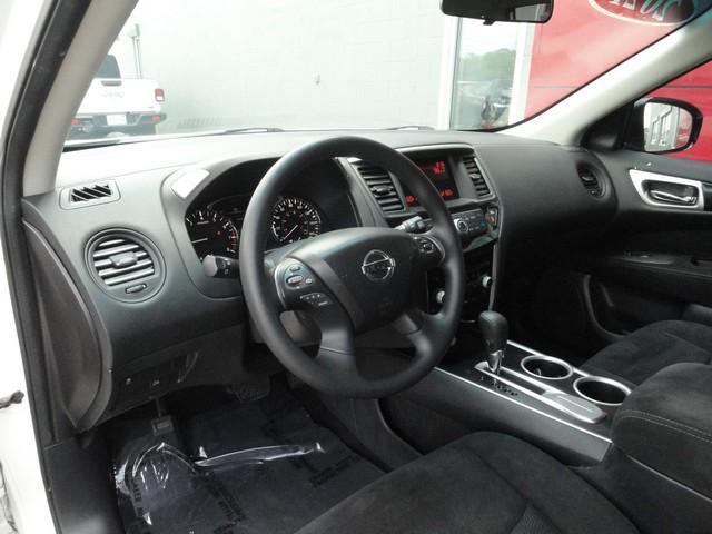used 2016 Nissan Pathfinder car, priced at $14,875