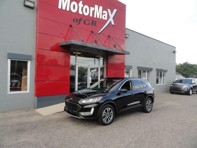 used 2020 Ford Escape car, priced at $11,455