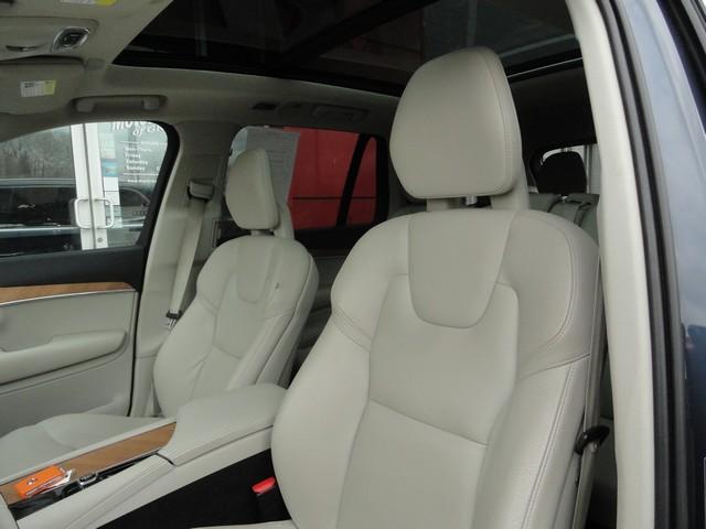 used 2021 Volvo XC90 car, priced at $24,675