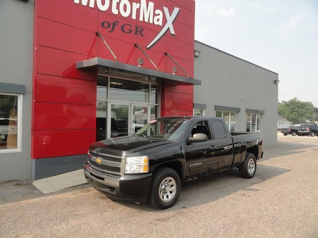 used 2011 Chevrolet Silverado 1500 car, priced at $6,455