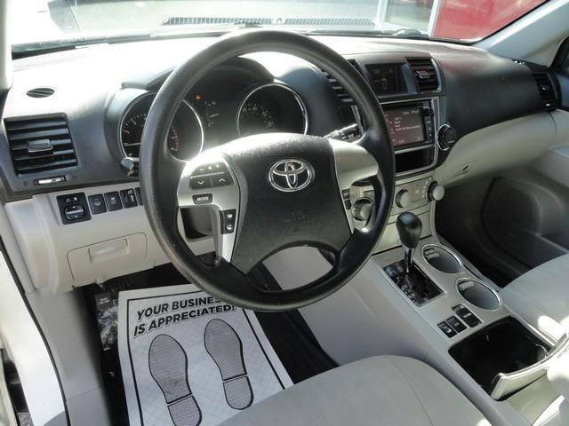 used 2013 Toyota Highlander car, priced at $9,855
