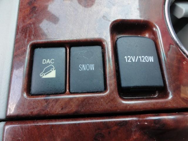 used 2011 Toyota Highlander car, priced at $10,455