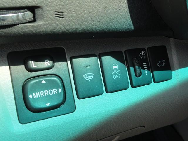 used 2011 Toyota Highlander car, priced at $10,455