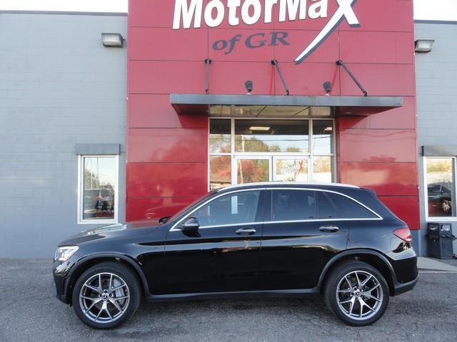 used 2022 Mercedes-Benz GLC 300 car, priced at $24,875