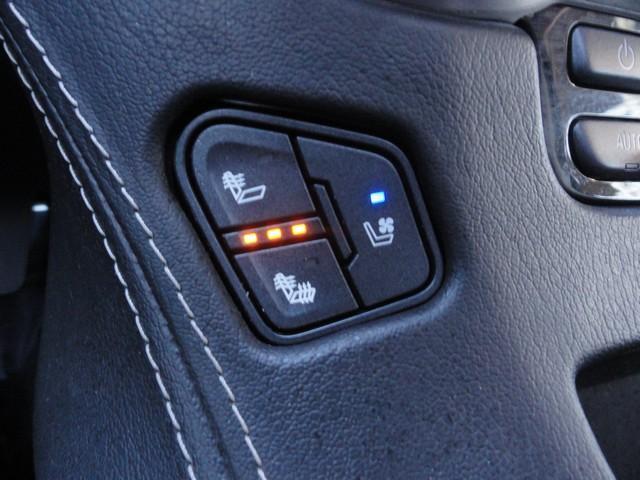 used 2017 GMC Yukon XL car, priced at $19,875