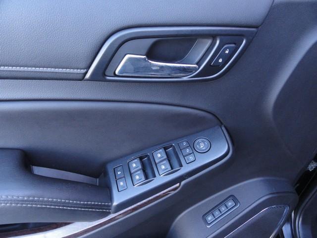 used 2017 GMC Yukon XL car, priced at $19,875