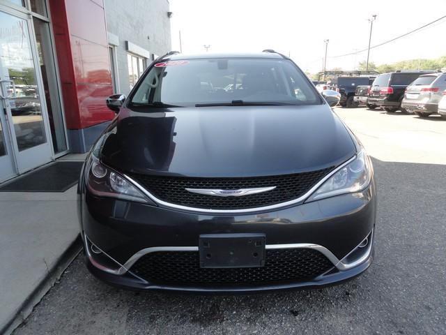 used 2020 Chrysler Pacifica car, priced at $14,875