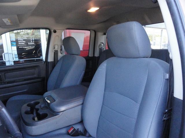 used 2019 Ram 1500 Classic car, priced at $18,875