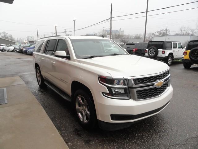 used 2015 Chevrolet Suburban car, priced at $14,675