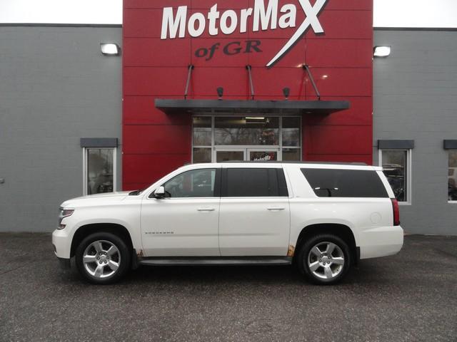 used 2015 Chevrolet Suburban car, priced at $14,675