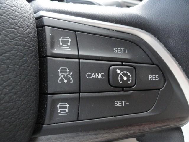 used 2023 Jeep Grand Cherokee L car, priced at $29,875