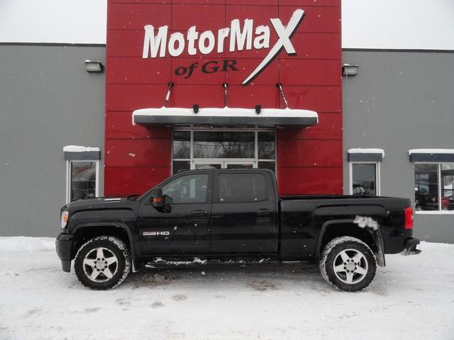 used 2018 GMC Sierra 2500 car, priced at $38,455