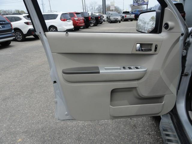 used 2008 Mercury Mariner car, priced at $2,855