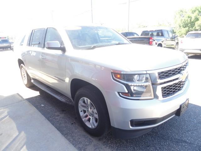 used 2015 Chevrolet Suburban car, priced at $20,675