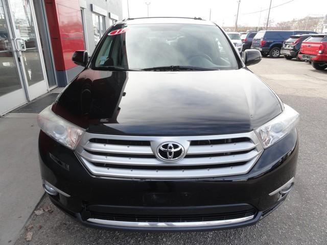 used 2011 Toyota Highlander car, priced at $12,875