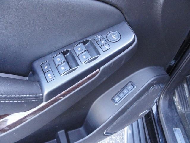 used 2017 GMC Yukon XL car, priced at $21,875