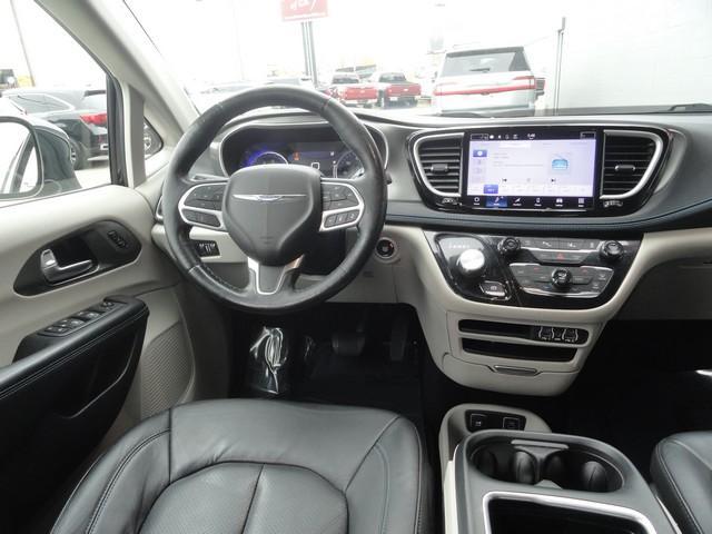 used 2021 Chrysler Pacifica car, priced at $14,675