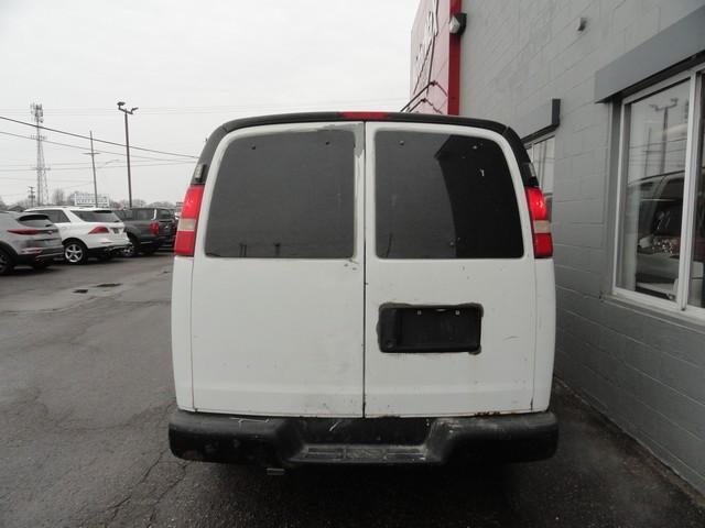 used 2008 GMC Savana 2500 car, priced at $3,250