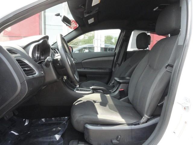 used 2014 Dodge Avenger car, priced at $4,675