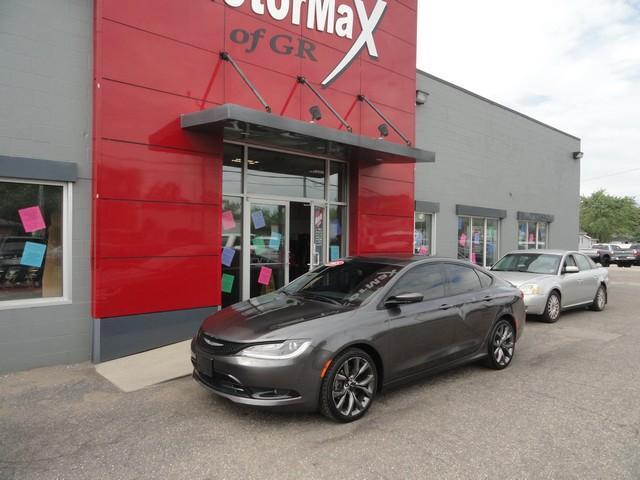 used 2015 Chrysler 200 car, priced at $8,875