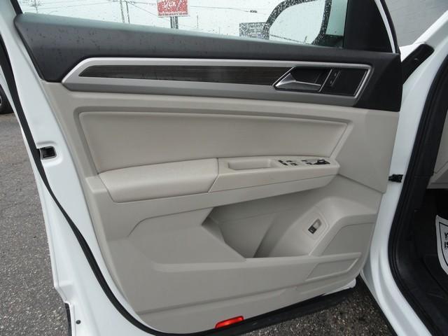 used 2018 Volkswagen Atlas car, priced at $21,675