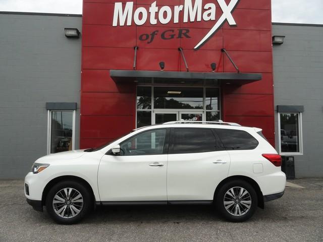 used 2017 Nissan Pathfinder car, priced at $12,675