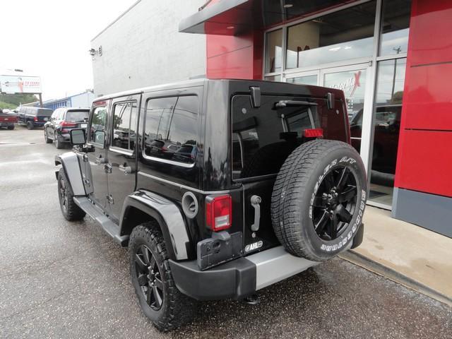 used 2015 Jeep Wrangler Unlimited car, priced at $14,675