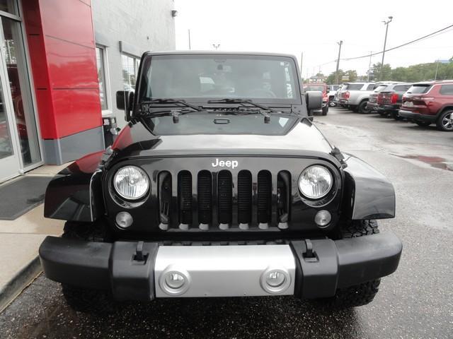 used 2015 Jeep Wrangler Unlimited car, priced at $14,675